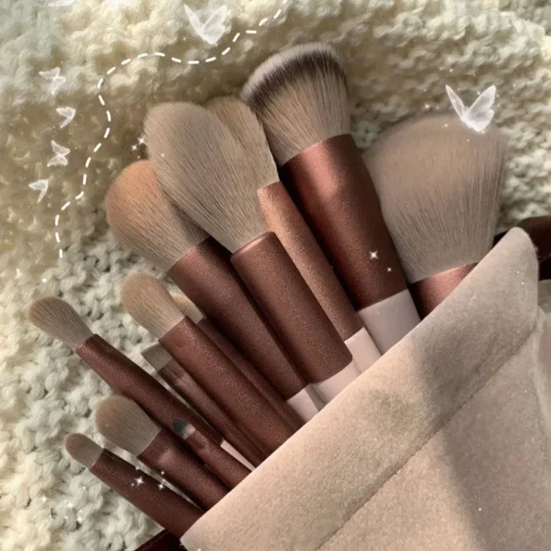 Soft Fluffy Makeup Brushes Set for Cosmetics Foundation Blush Powder Eyeshadow Kabuki Blending Makeup Brush Beauty Tool